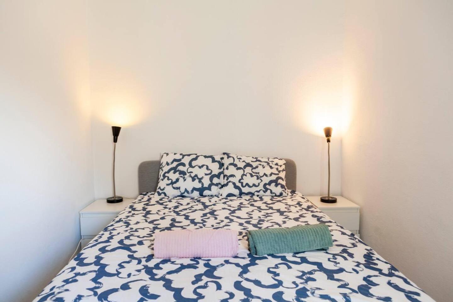 Lejlighed 2 Bedroom For 4 People With Free Public Parking
